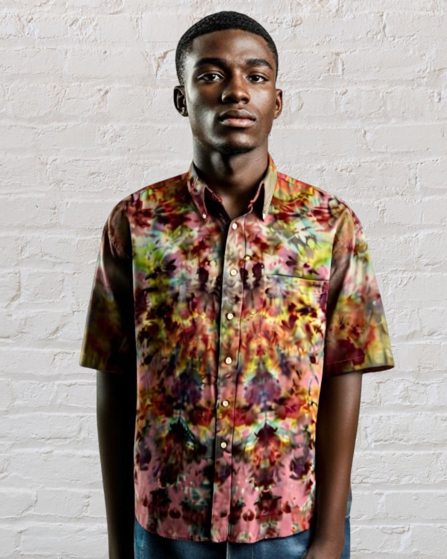 Short Sleeve Button Down Shirt - Vibrant Delight - M