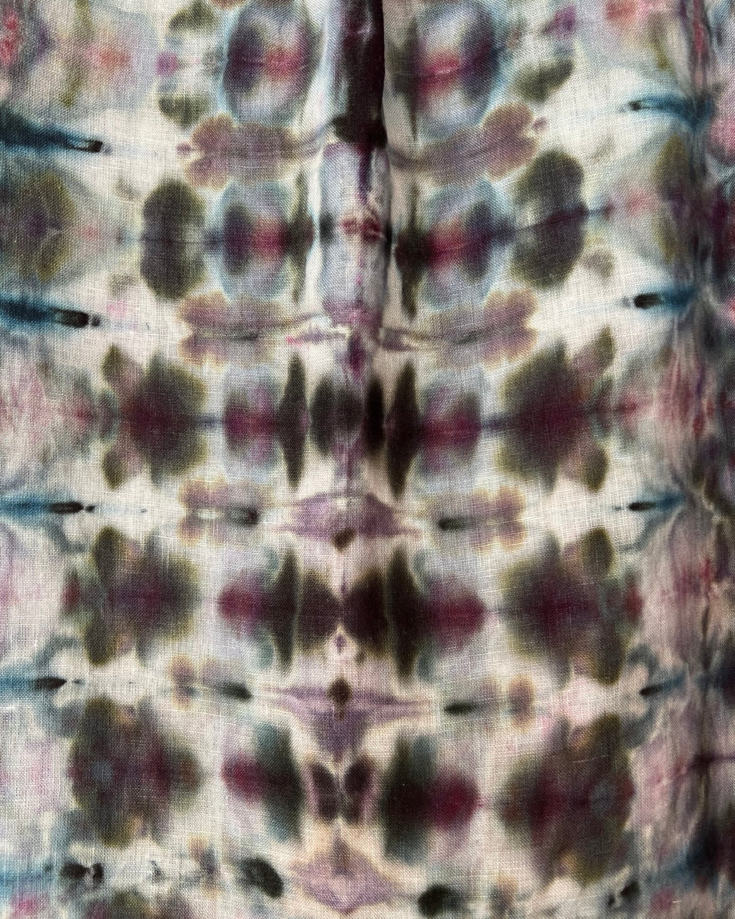 Short Sleeve Button Down Shirt - Linen Kaleidoscope - L