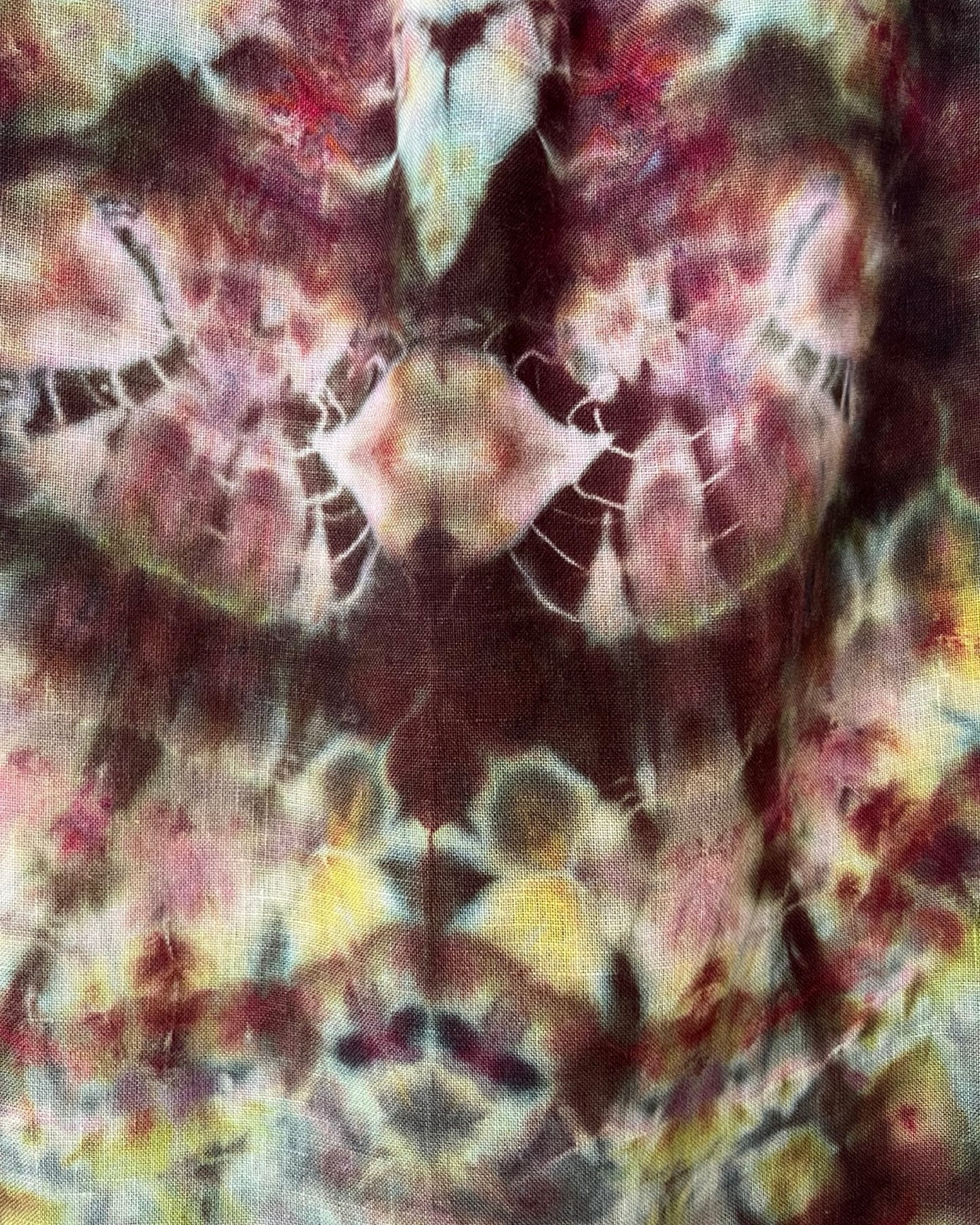 Short Sleeve Button Down Shirt - Linen Kaleidoscope - L