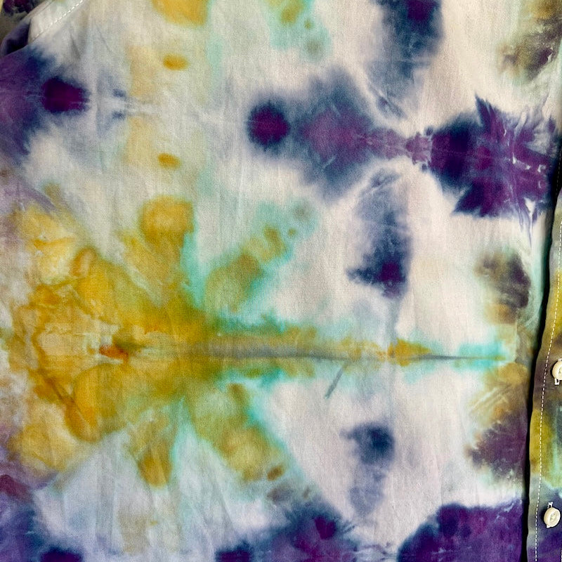 2xl short sleeve shibori fold purple gold green detail
