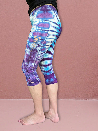 Tie Dye Capri Leggings - Nectar Purple - Medium