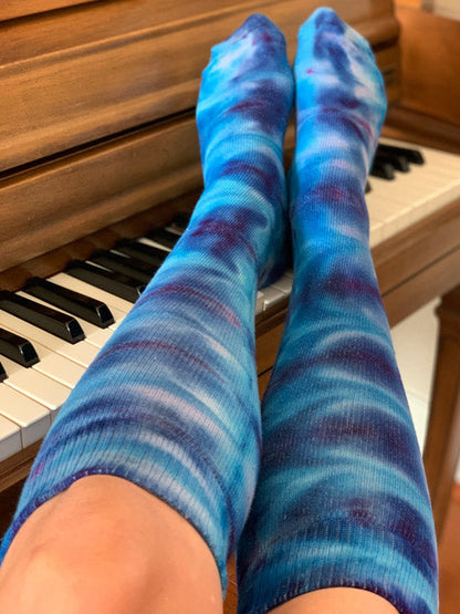 Stella Blue Dots Ice Dye Organic Cotton Knee High Socks