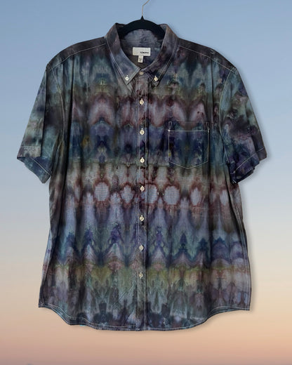 Short Sleeve Button Down Shirt - Dark Arrows - XL