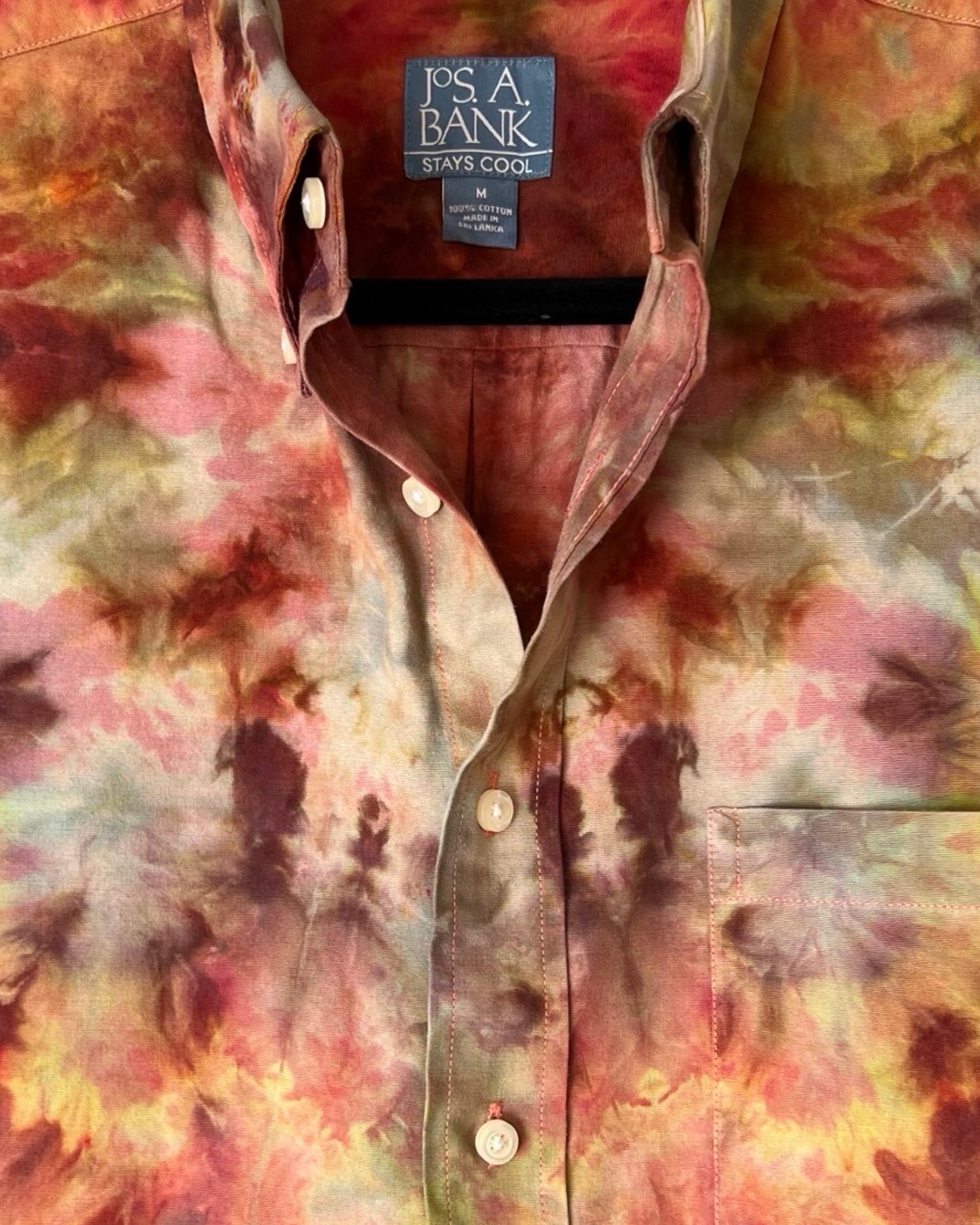 Short Sleeve Button Down Shirt - Vibrant Delight - M